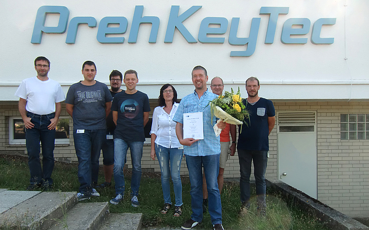 PrehKeyTec Entwicklungsleiter Reiner Walch mit Kollegen